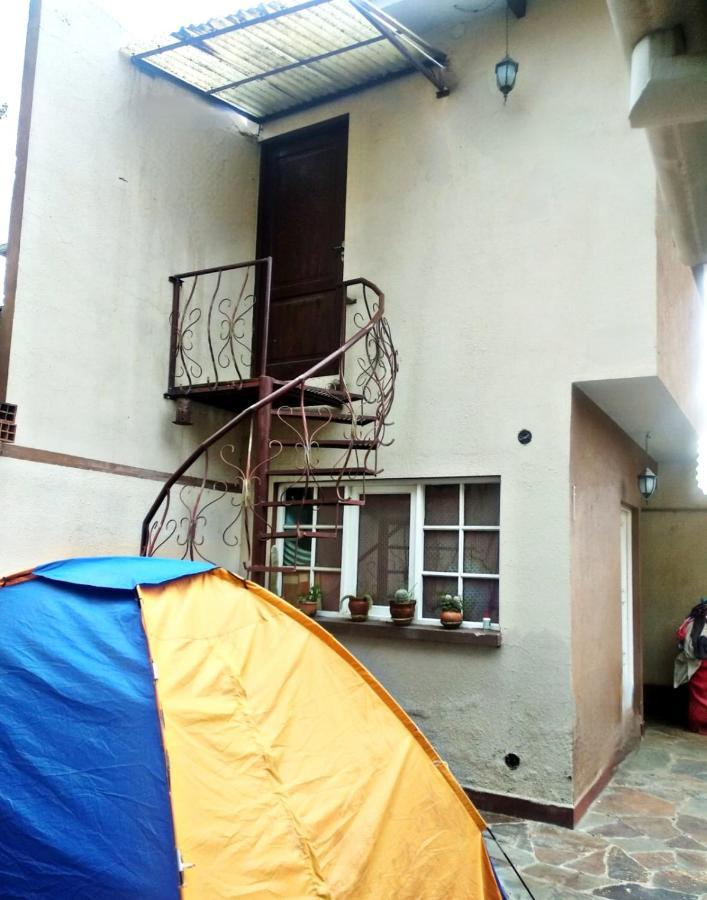 Bed and Breakfast Residencial Moroni - Alojamiento En Кочабамба Экстерьер фото