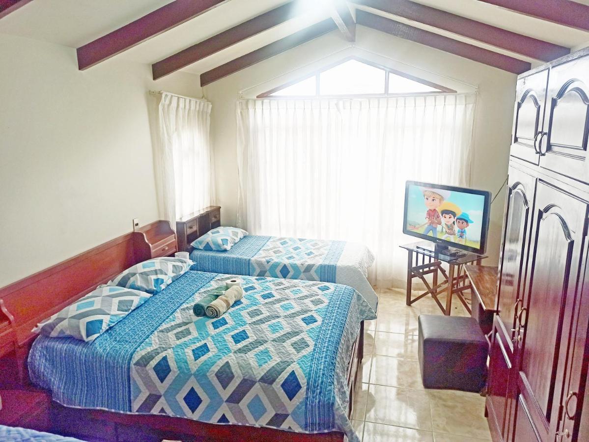 Bed and Breakfast Residencial Moroni - Alojamiento En Кочабамба Экстерьер фото